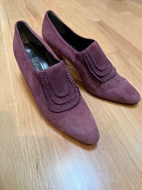 Vintage Silvestri purple suede pumps